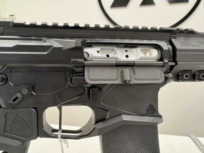 Zoom bild av Iron City Rifleworks Wraith