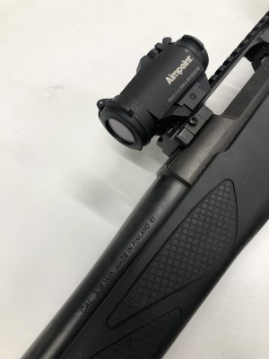 Zoom bild av Sako 85 Black Bear .308