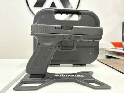 Zoom bild av Glock 17 Gen4