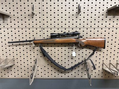 Zoom bild av Winchester Model 70