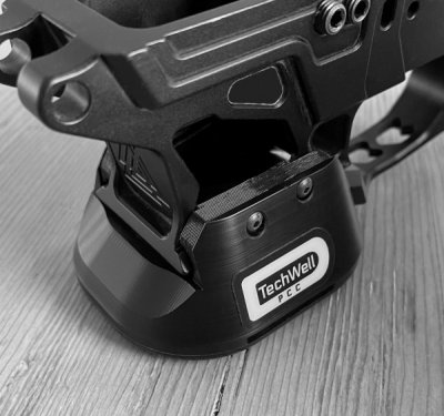 Zoom bild av Techwell PCC Iron City Berserker 9MM Glock Magwell