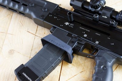 Zoom bild av Armanov Magwell for Kalashnikov SR1 223 rifle
