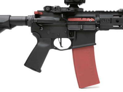 Zoom bild av Mantis BlackbeardX